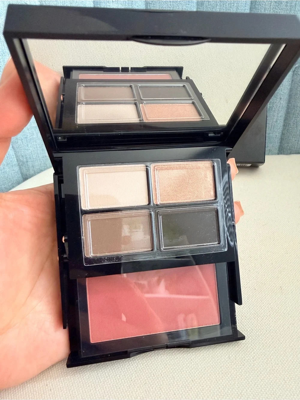 NEW Bobbi Brown City Collection Eye & Cheek NEW YORK Palette COLLECTIBLE item!